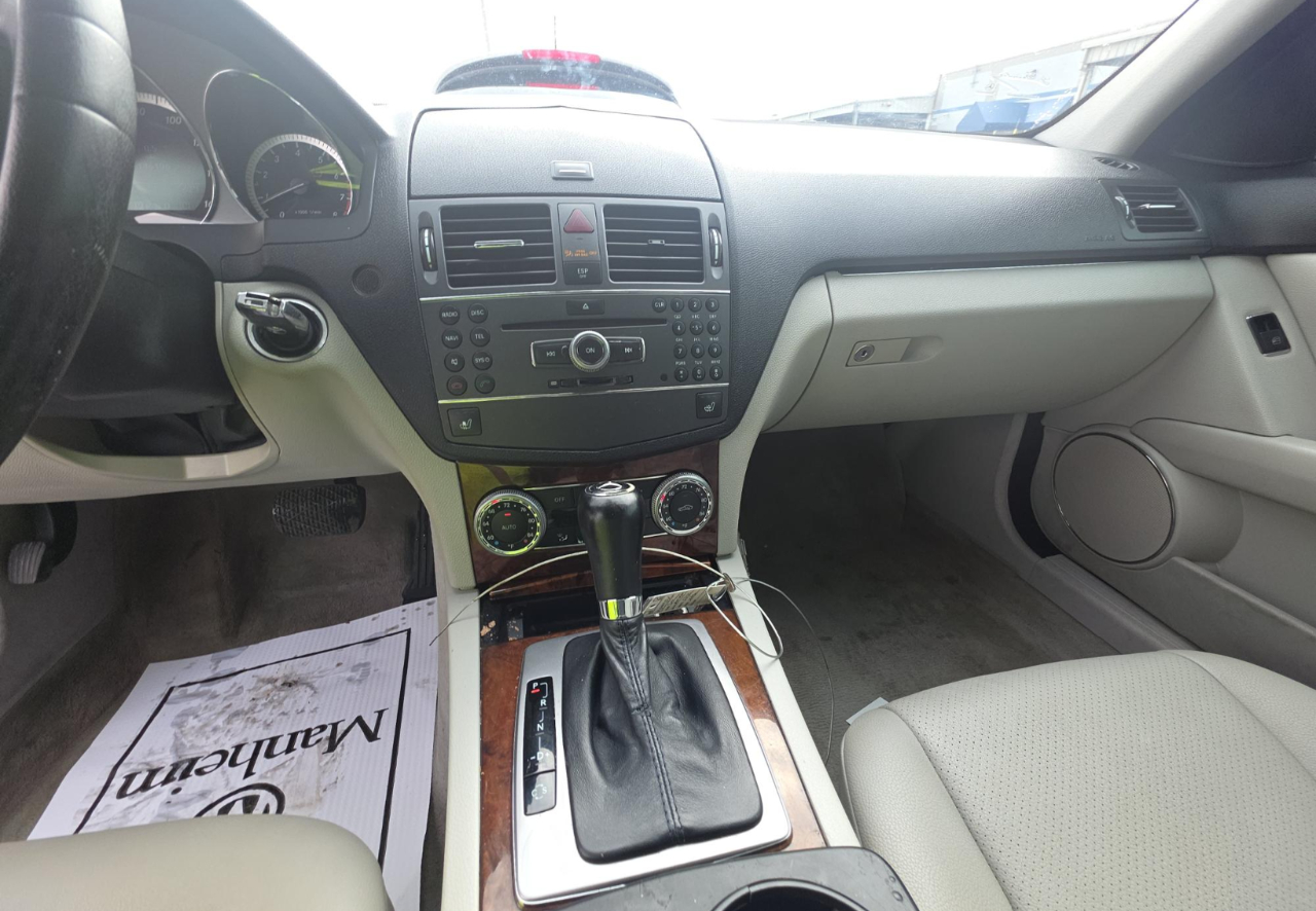 Mercedes-Benz C-Class C300 2010