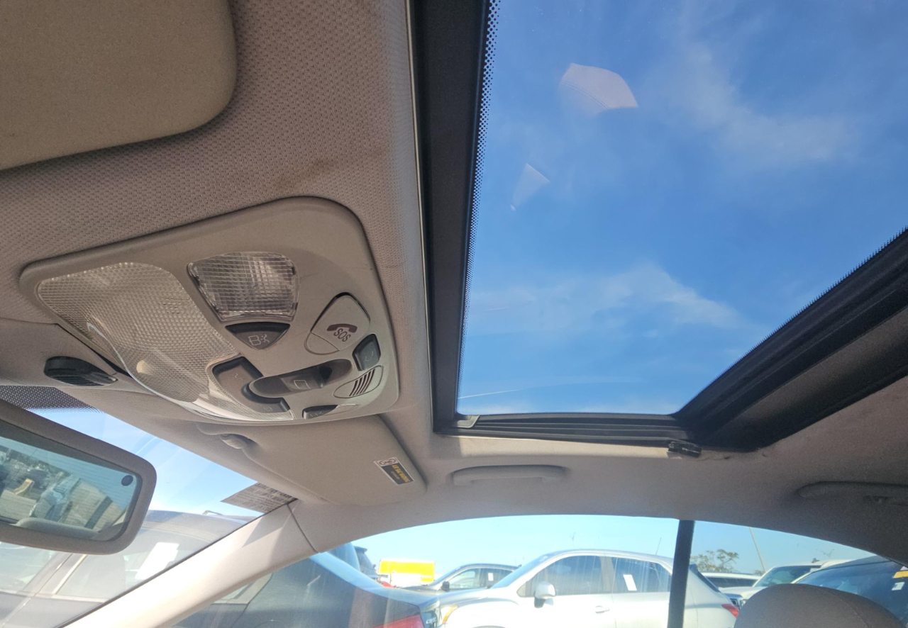 Mercedes-Benz CLK-Class  2004