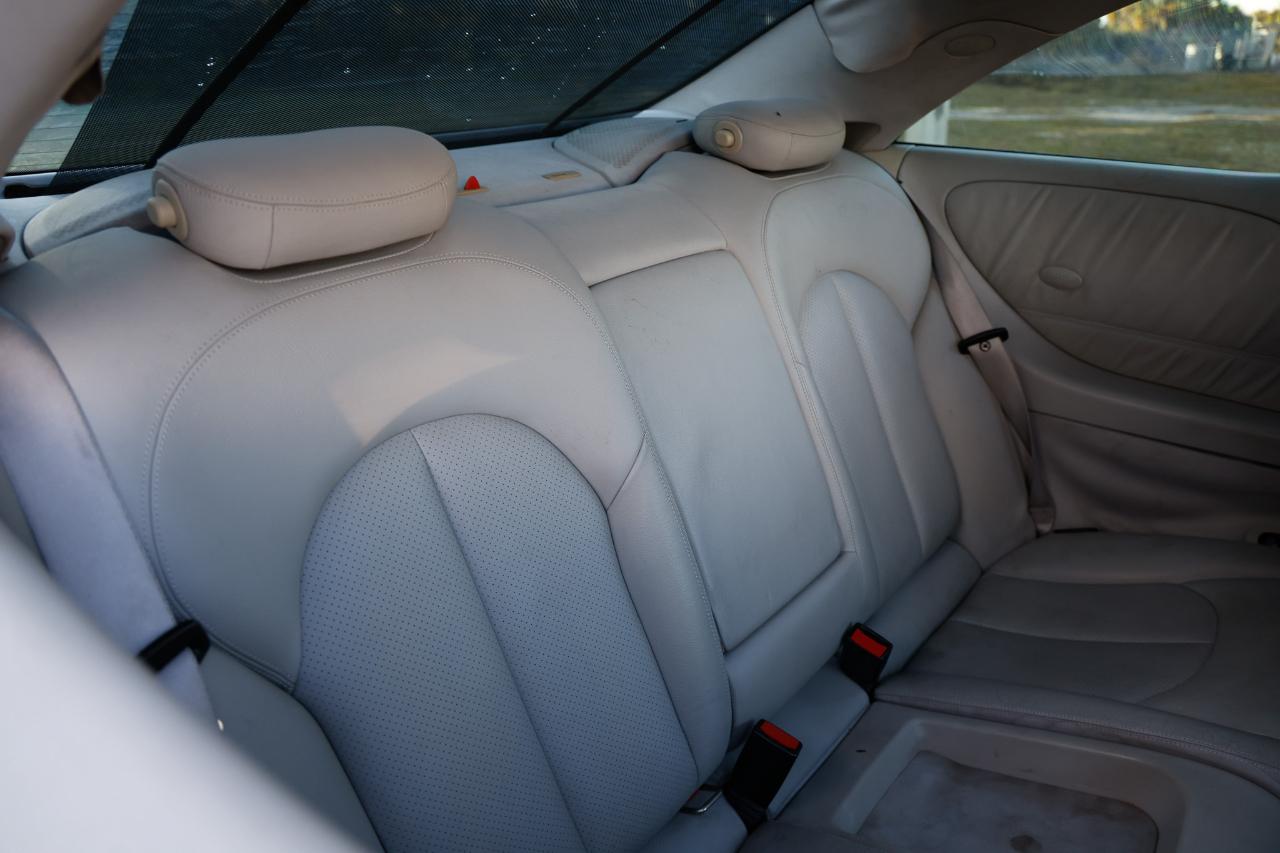 Mercedes-Benz CLK-Class  2004