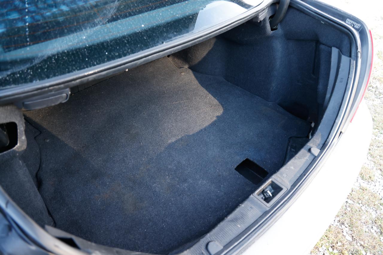 Mercedes-Benz CLK-Class  2004