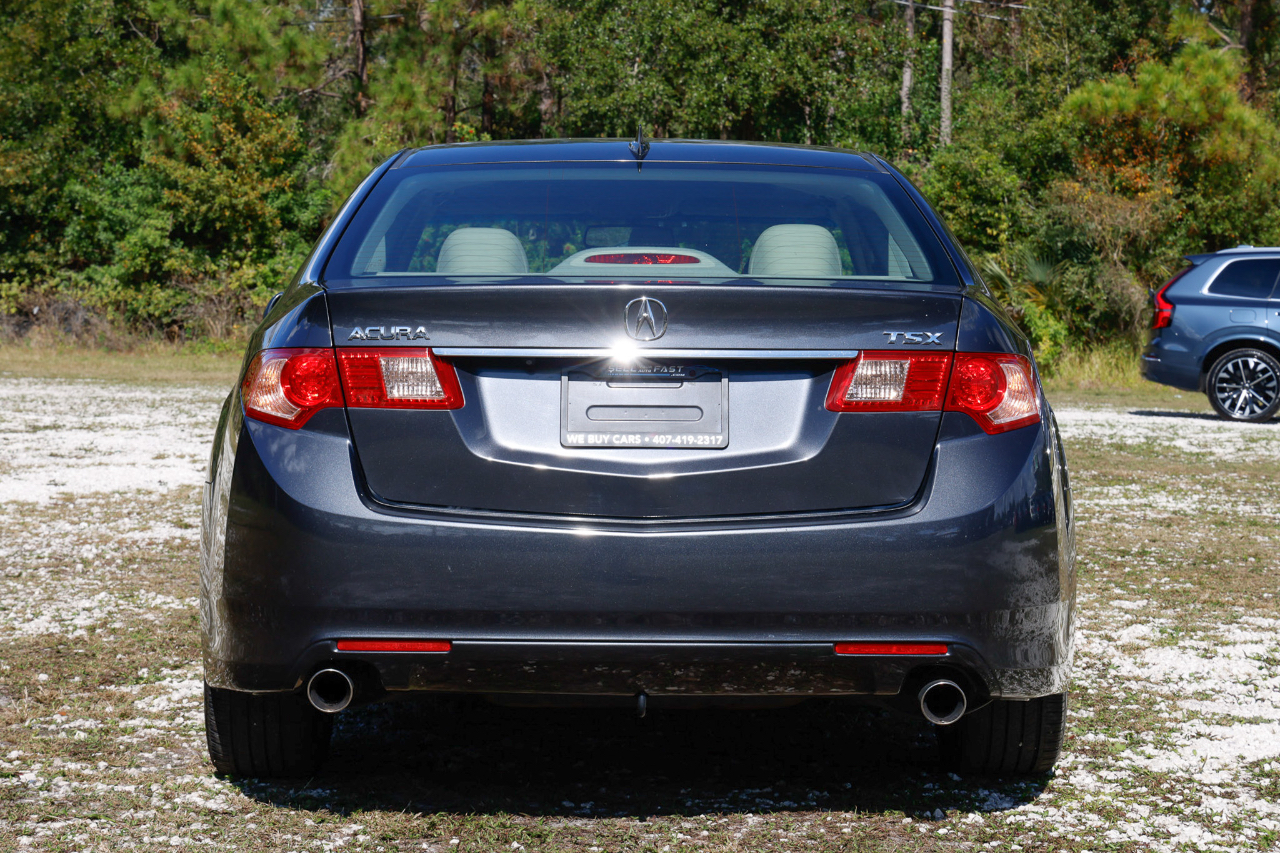 Acura TSX  2011
