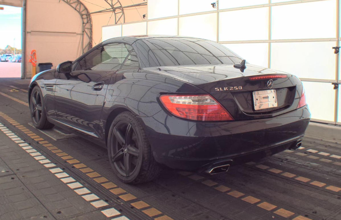 Mercedes-Benz SLK-Class  2014