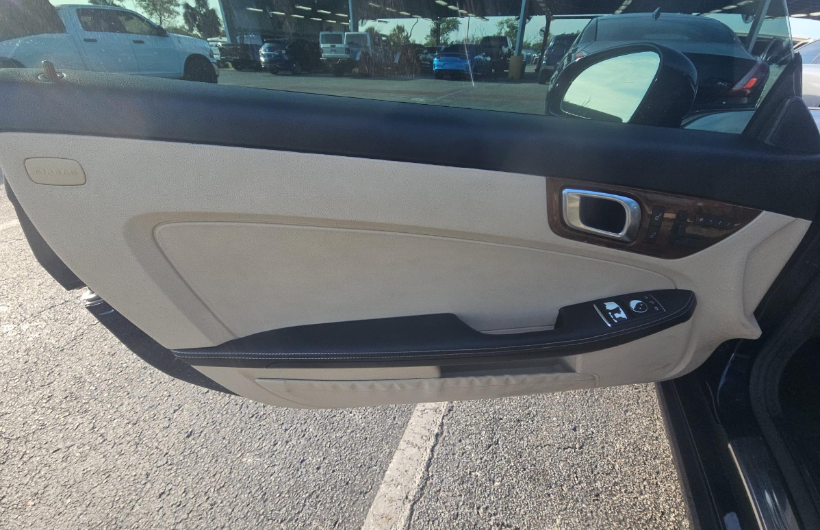 Mercedes-Benz SLK-Class  2014