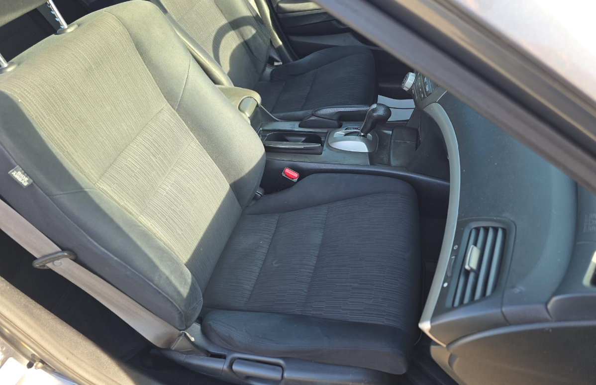 Honda Accord Sdn  2012