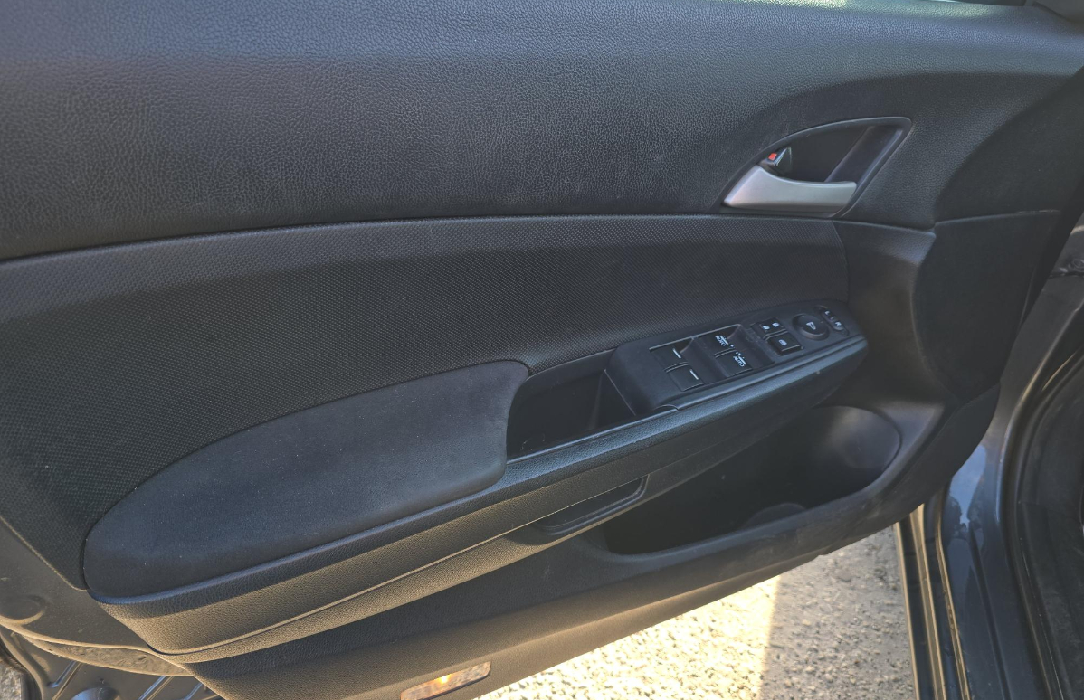 Honda Accord Sdn  2012