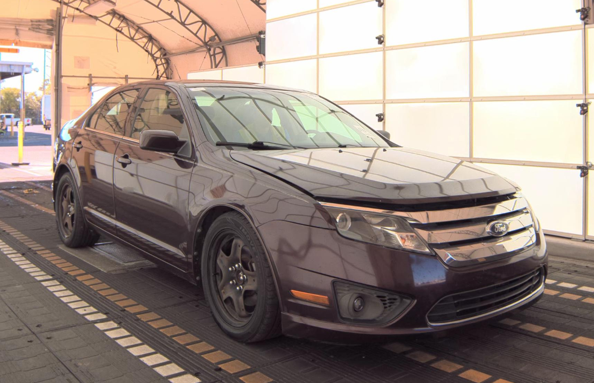Ford Fusion SE 2011