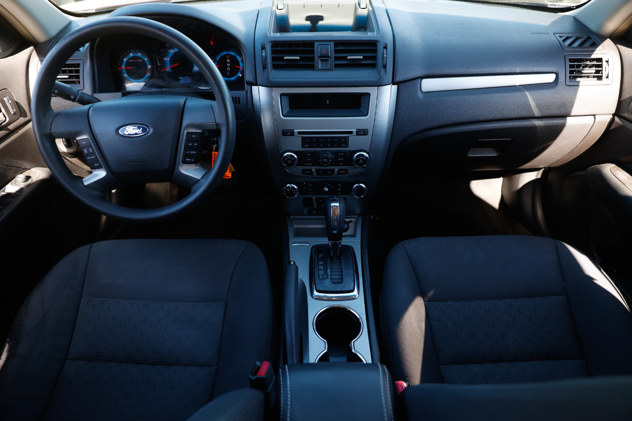 Ford Fusion  2011