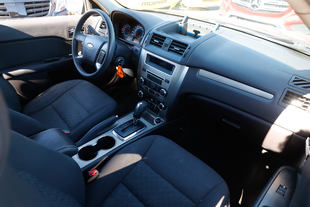 Ford Fusion  2011
