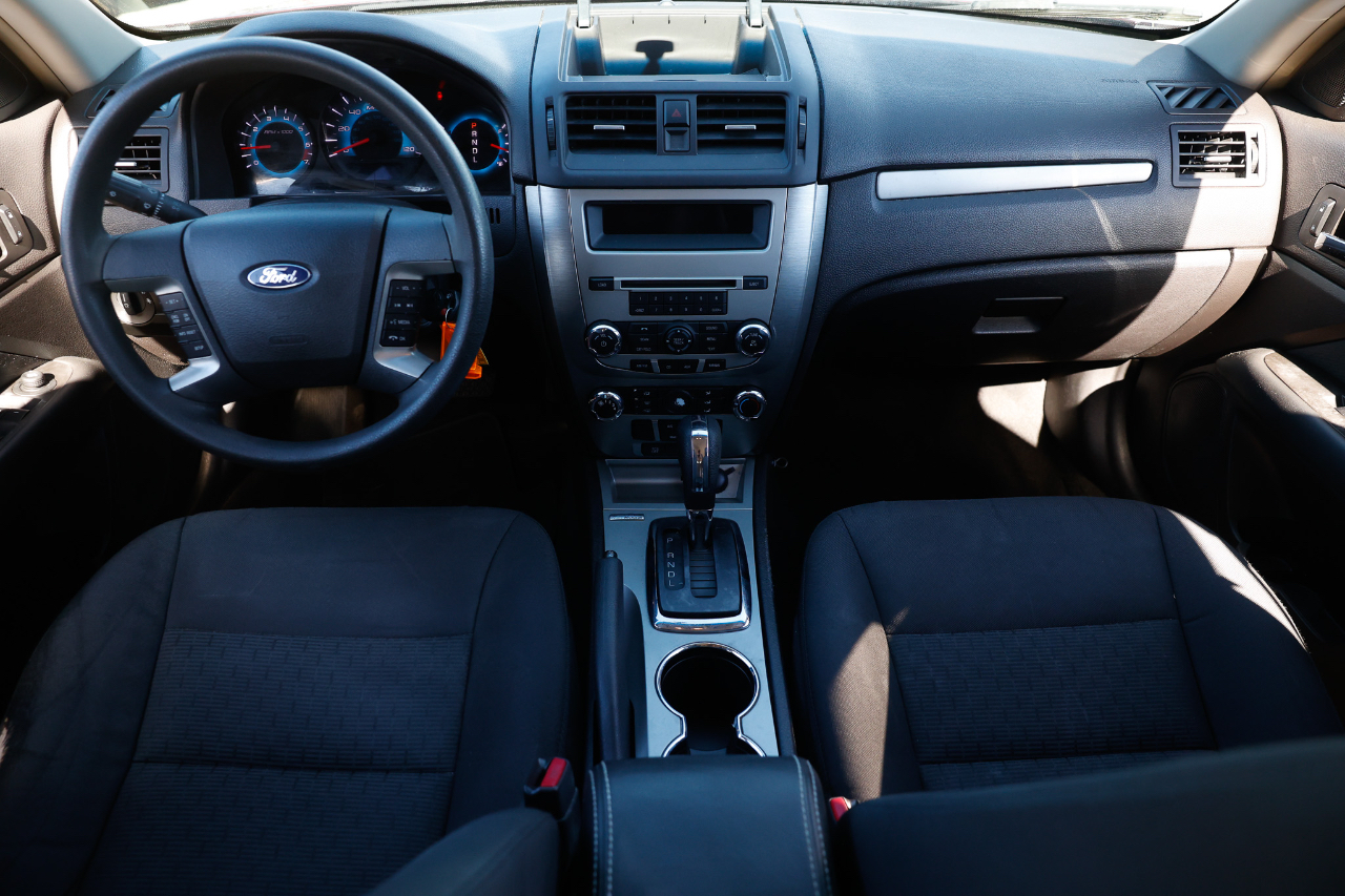 Ford Fusion  2011