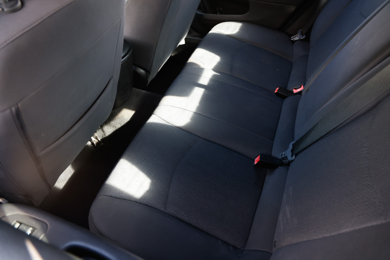 Chrysler 200 LX 2013