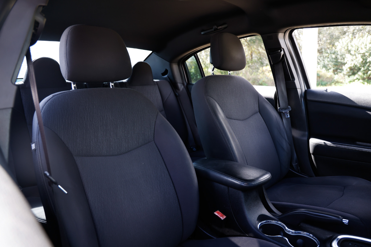 Chrysler 200 LX 2013