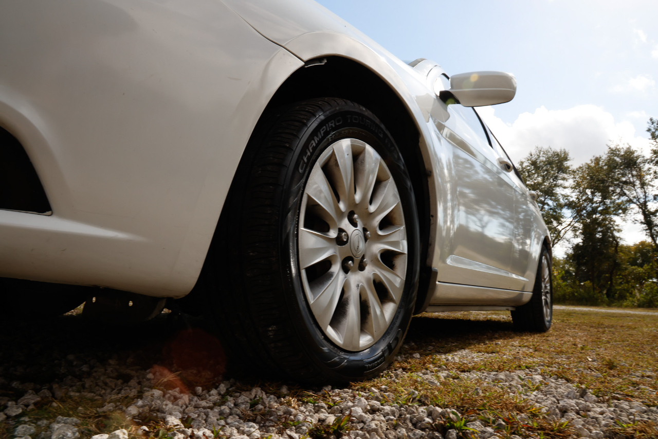 Chrysler 200 LX 2013