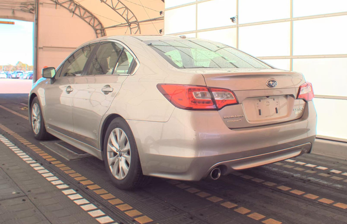Subaru Legacy 2.5i Premium 2015