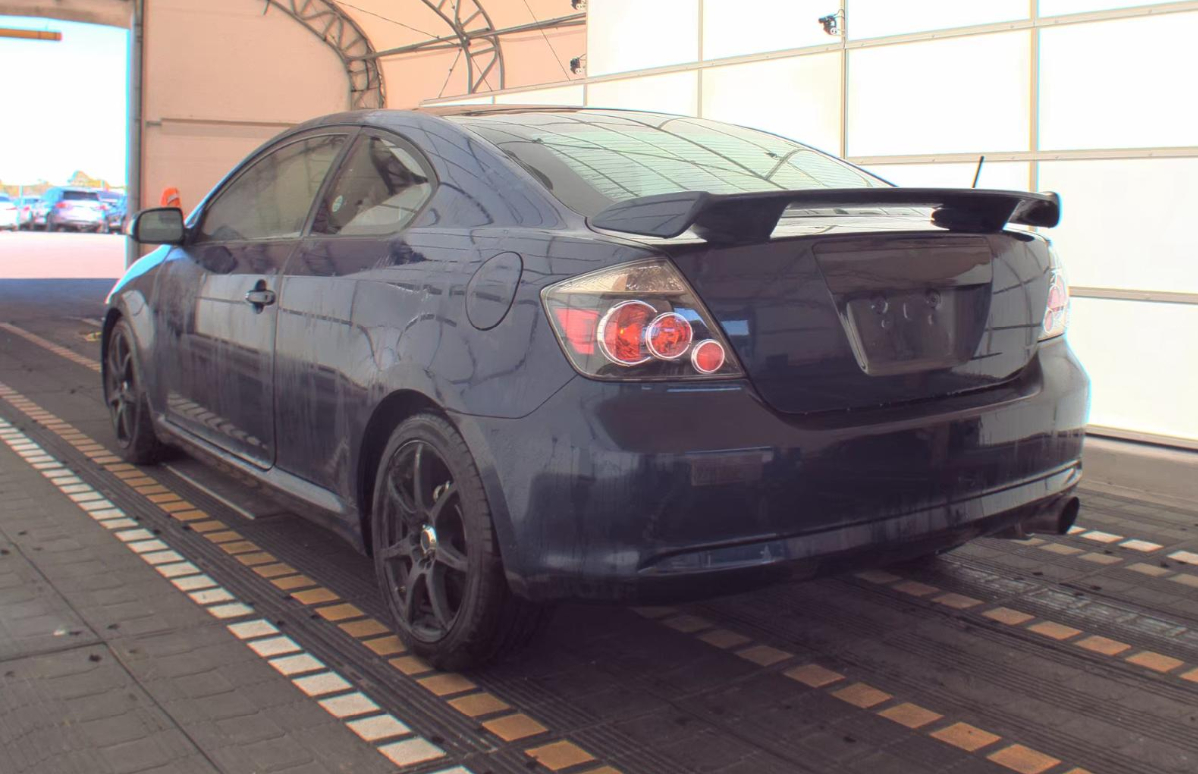 Scion tC  2009