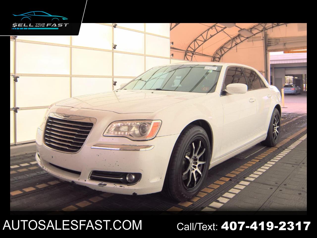 Chrysler 300  2013