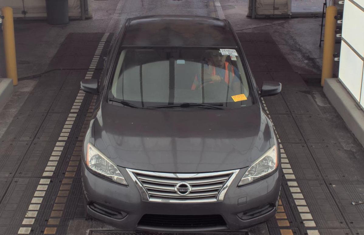 Nissan Sentra S 2014