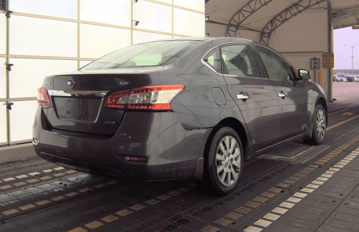 Nissan Sentra S 2014