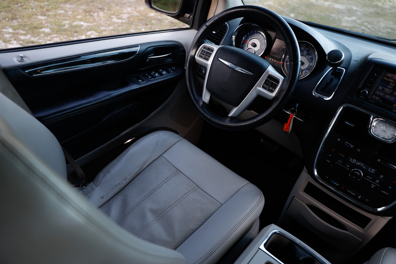 Chrysler Town & Country  2014