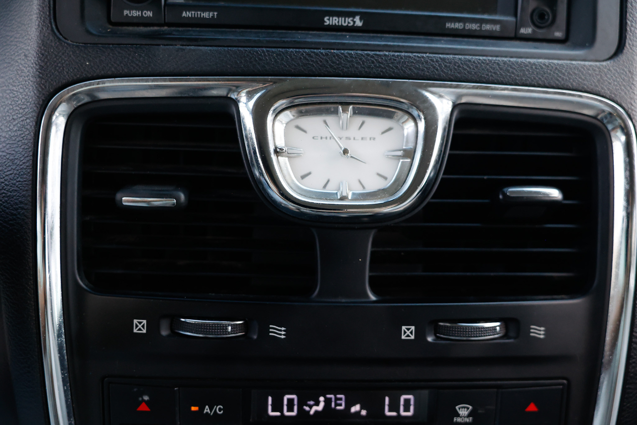 Chrysler Town & Country  2014