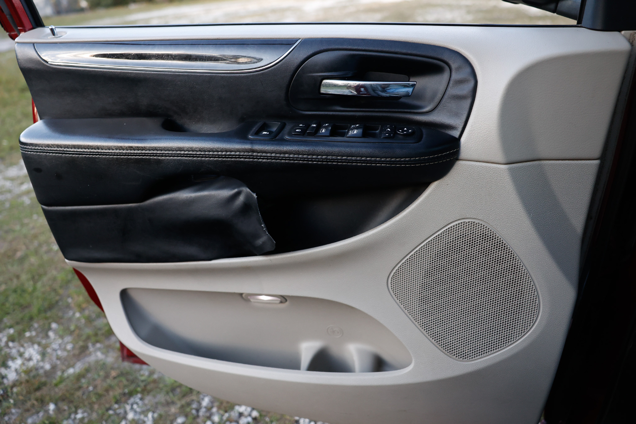 Chrysler Town & Country  2014