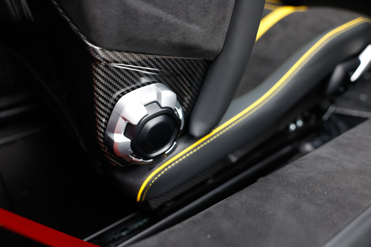 Lamborghini Huracan  2023