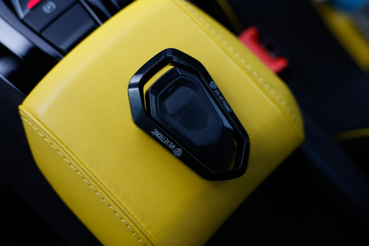 Lamborghini Huracan  2023