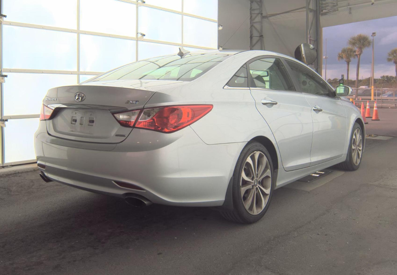 Hyundai Sonata Limited 2.0T 2013