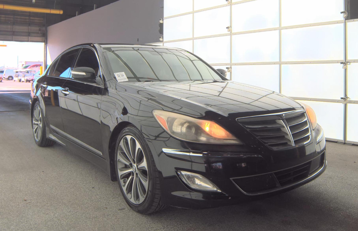 Hyundai Genesis 5.0L R-Spec 2014