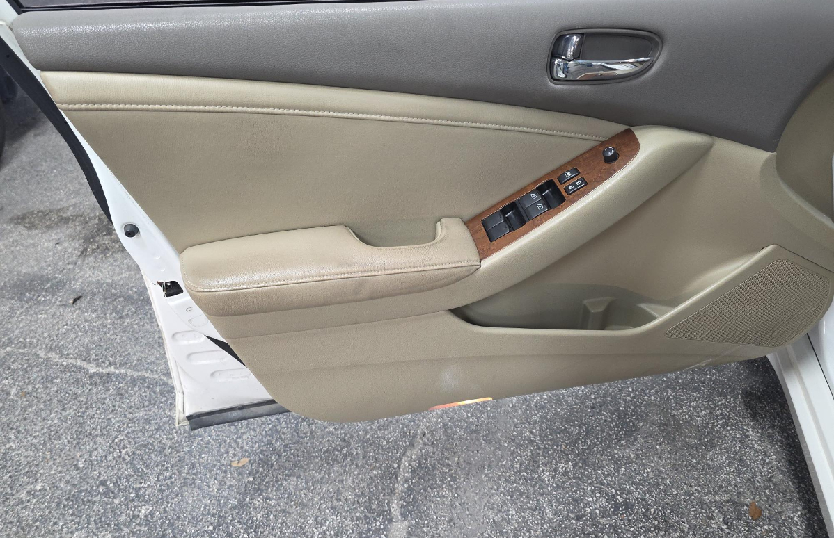 Nissan Altima 2.5 2008