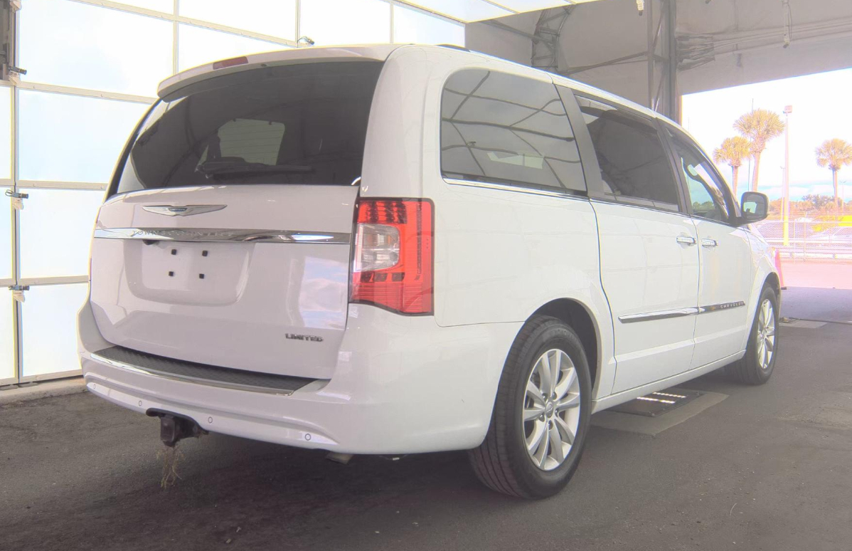Chrysler Town & Country  2015