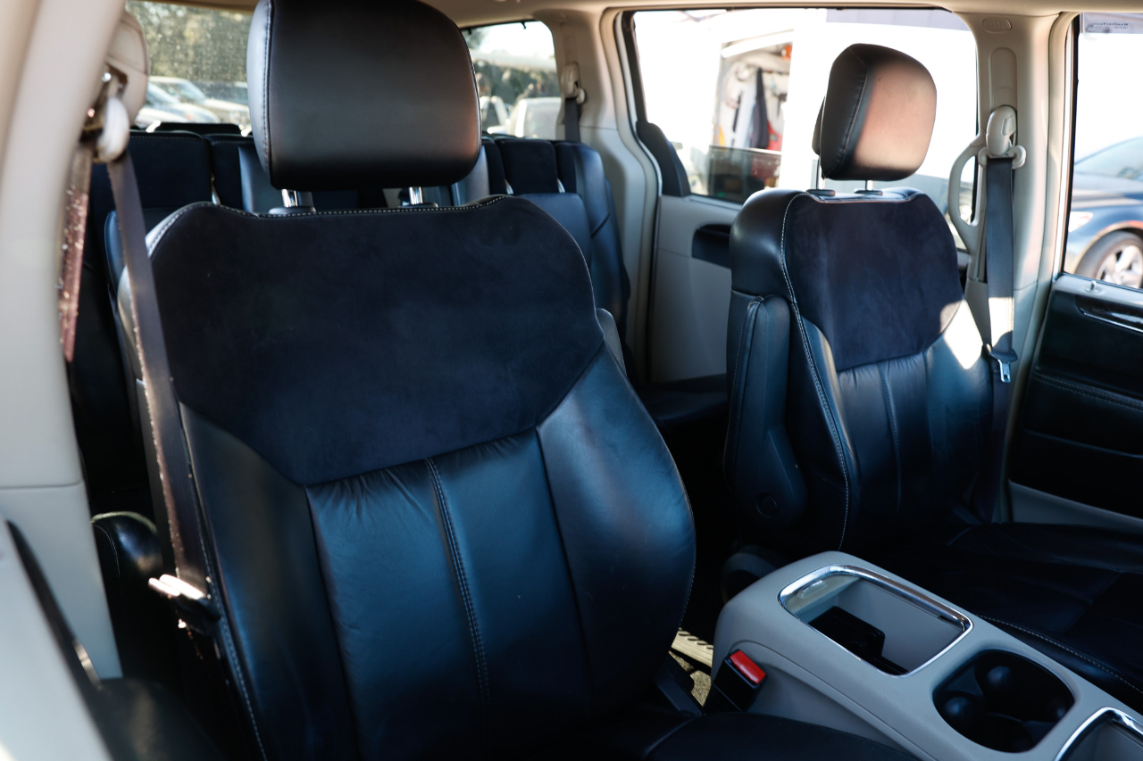 Chrysler Town & Country  2015