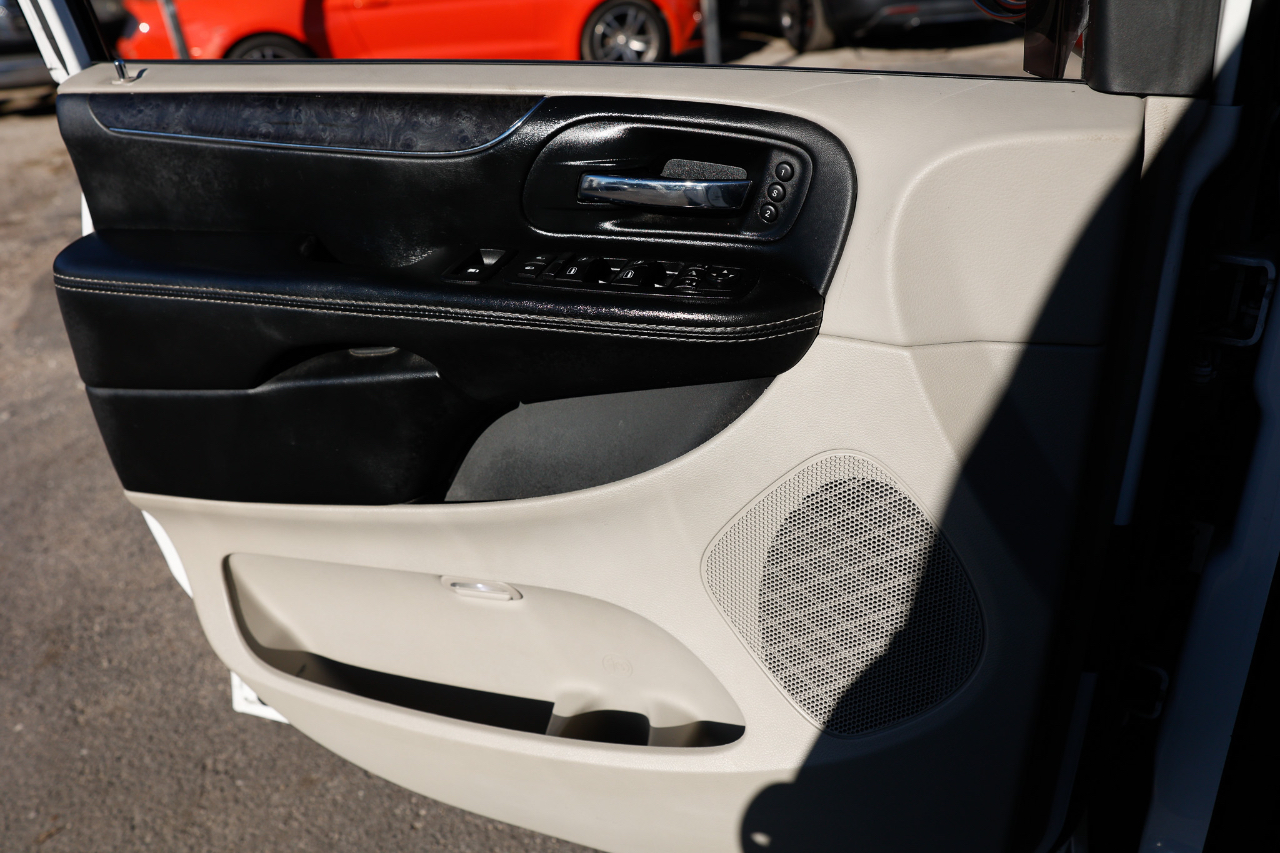 Chrysler Town & Country  2015