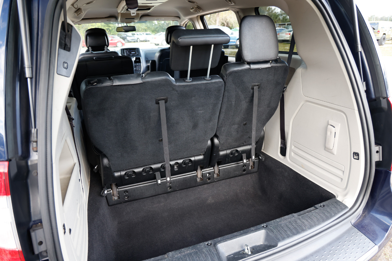 Chrysler Town & Country  2014