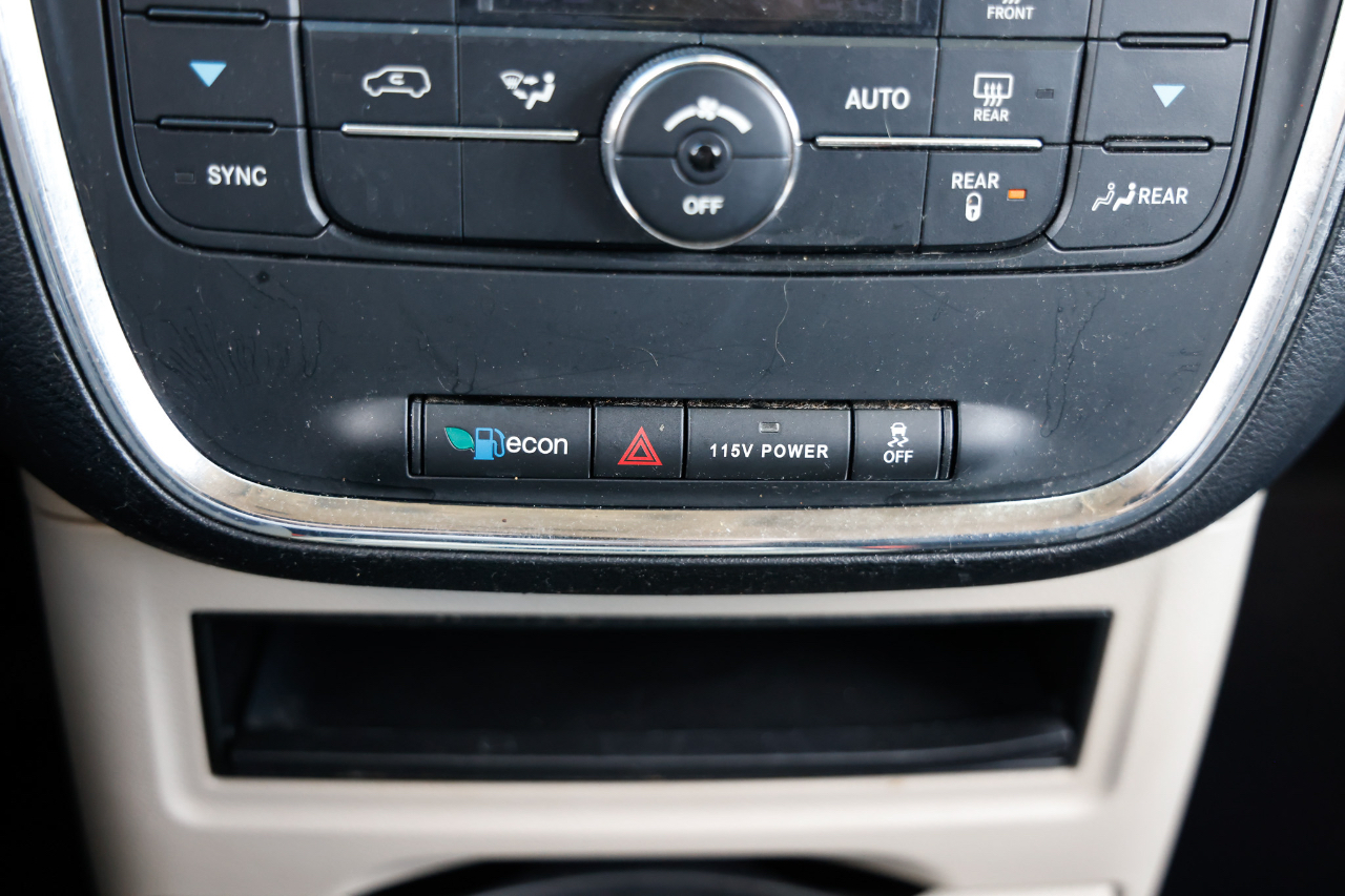 Chrysler Town & Country  2014