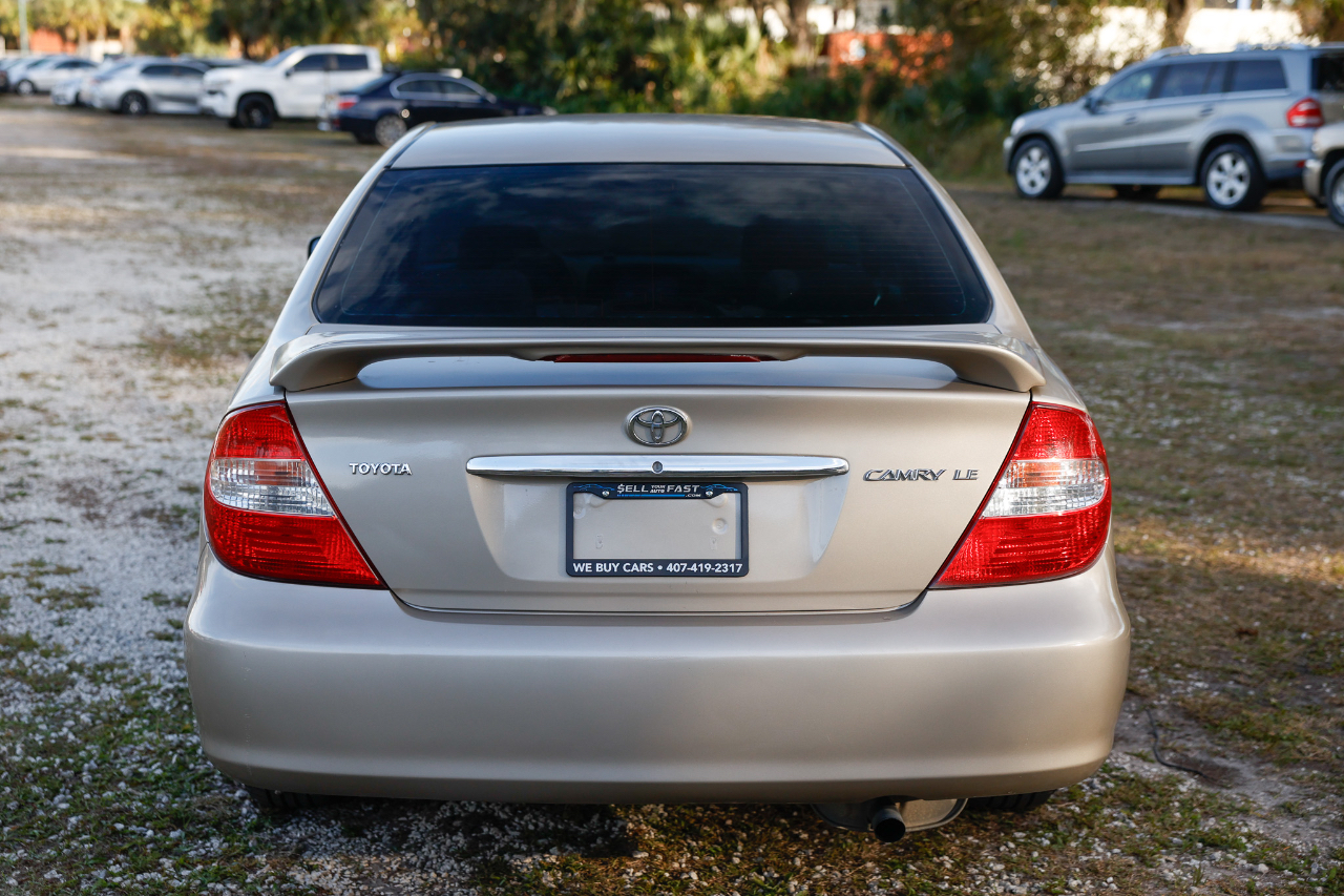 Toyota Camry  2004