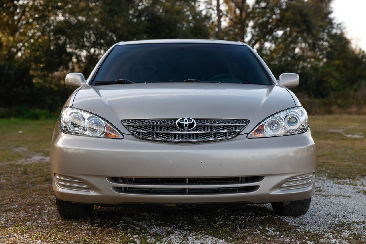 Toyota Camry  2004