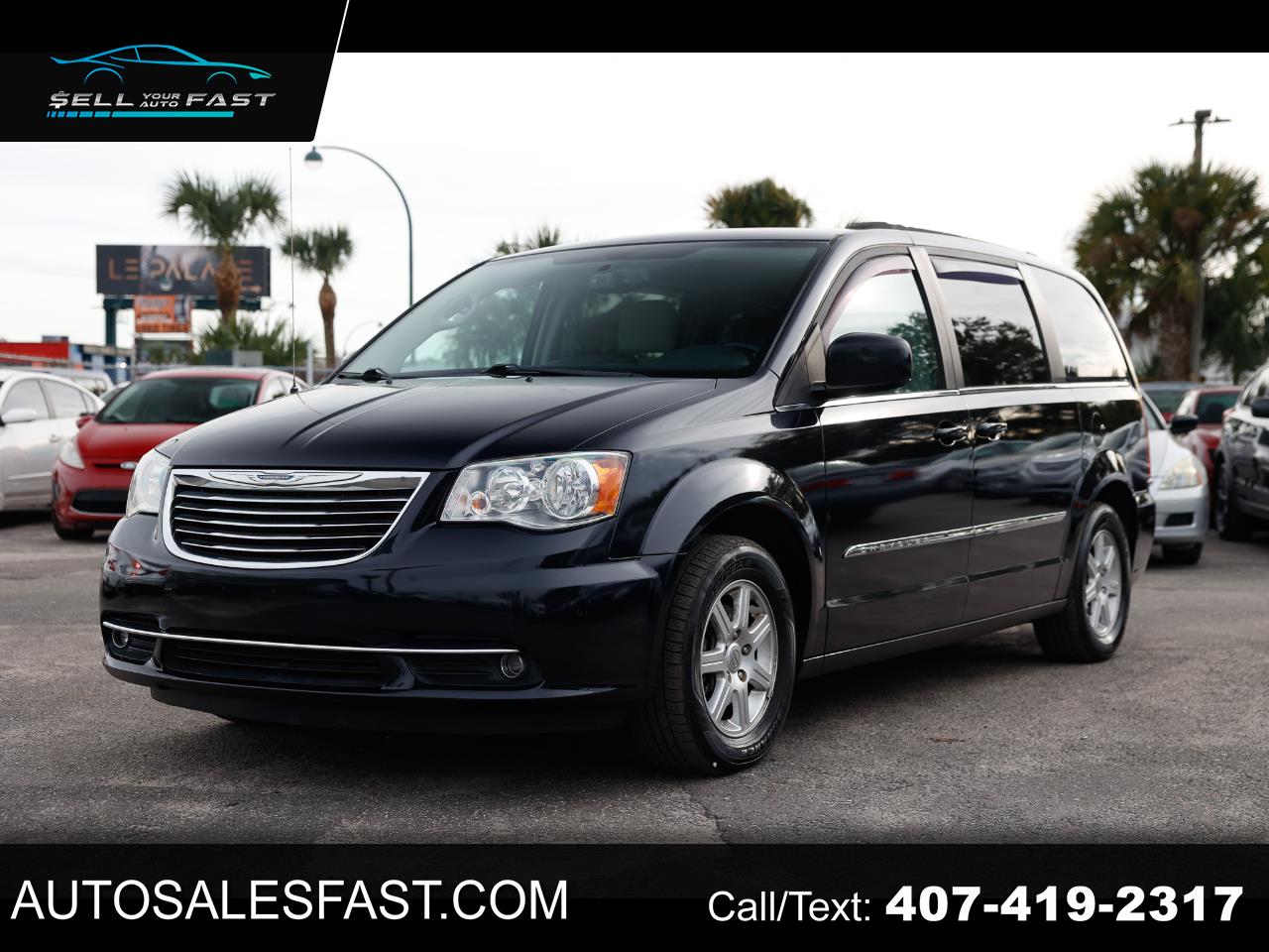 2011 Chrysler Town & Country Touring