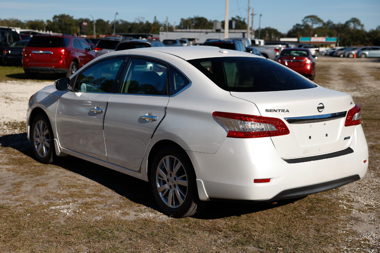 Nissan Sentra  2013