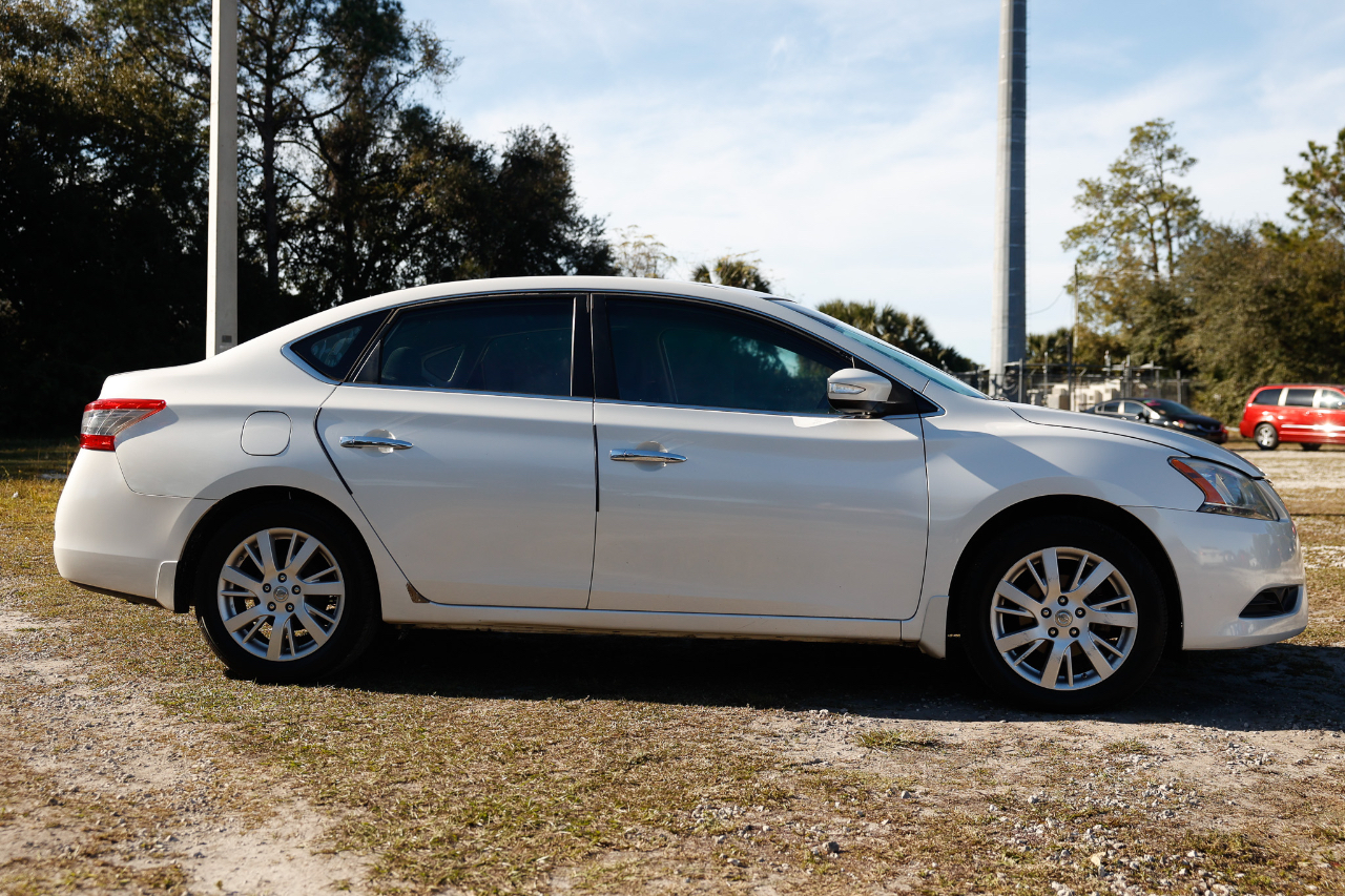 Nissan Sentra  2013