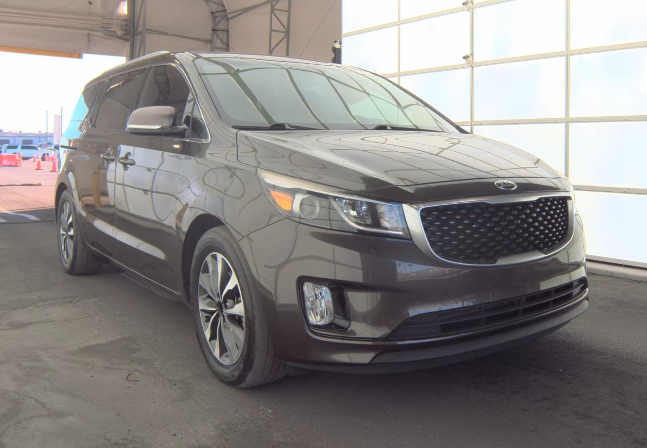 Kia Sedona  2015