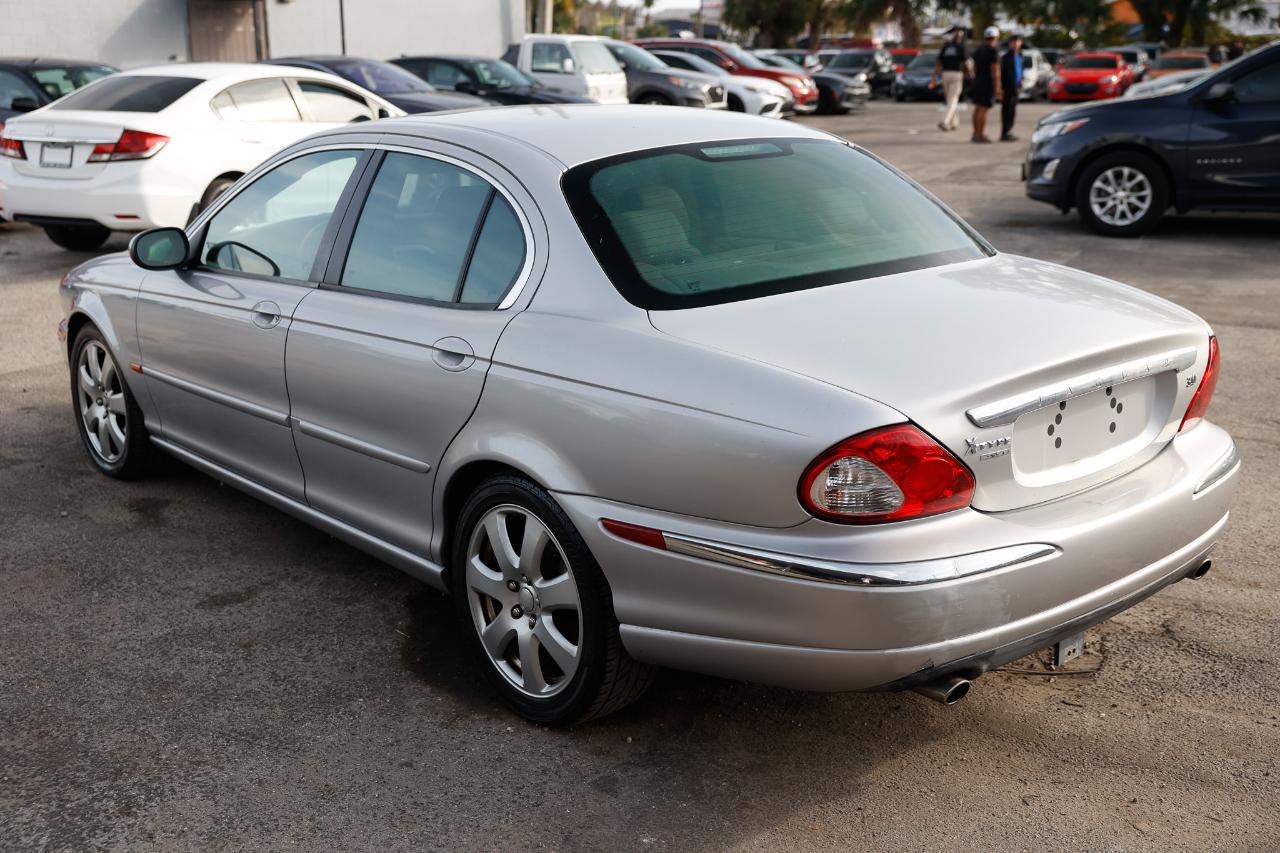 Jaguar X-Type  2005