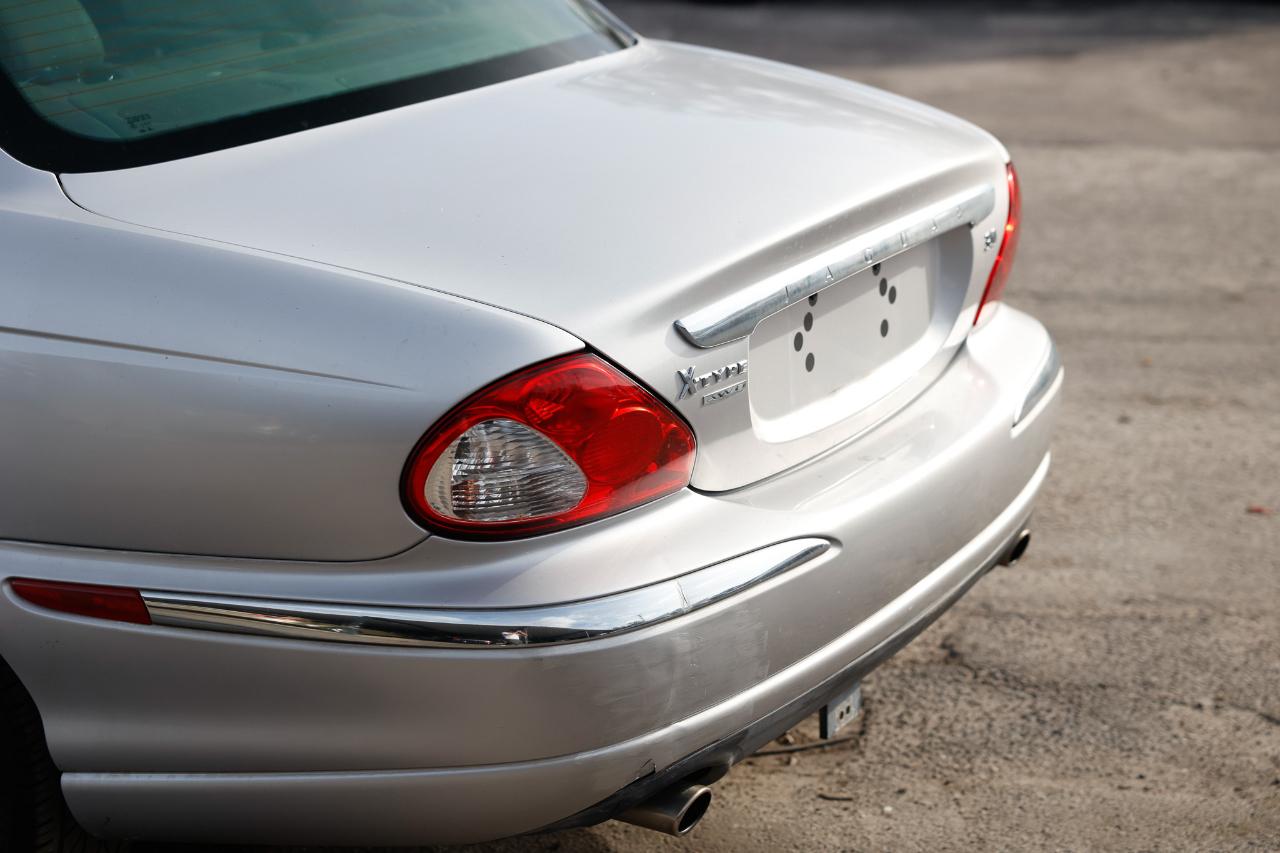 Jaguar X-Type  2005