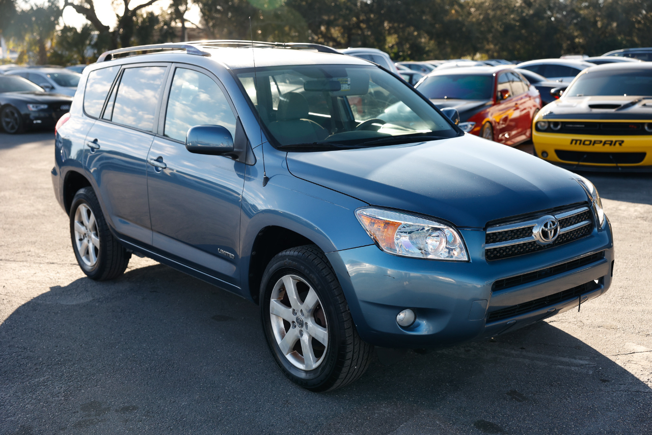 Toyota RAV4  2008