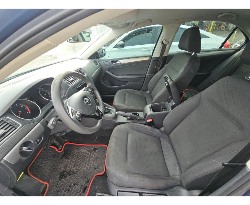 Volkswagen Jetta Sedan  2015