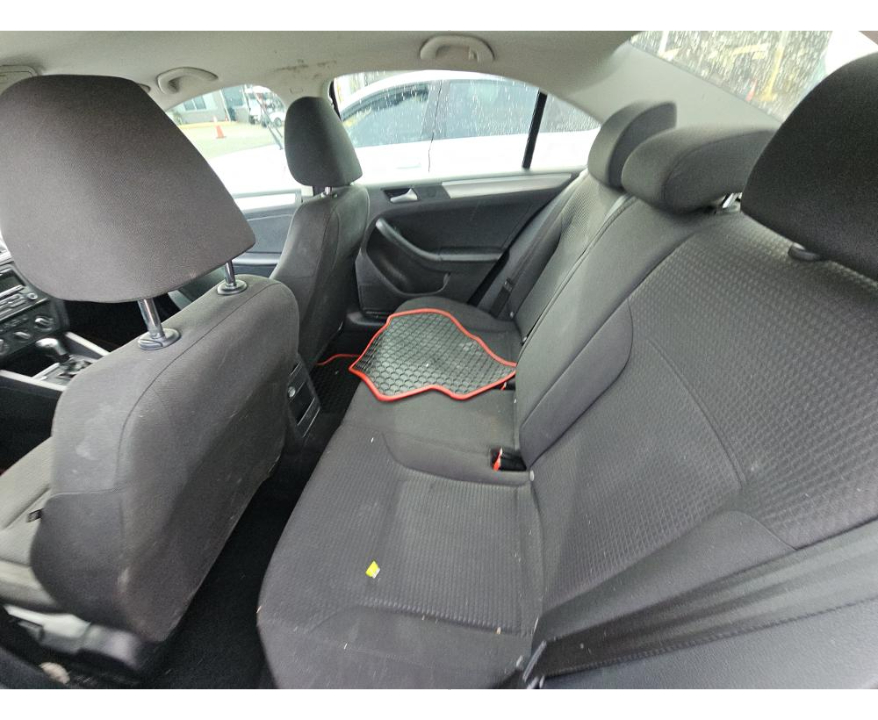 Volkswagen Jetta Sedan  2015