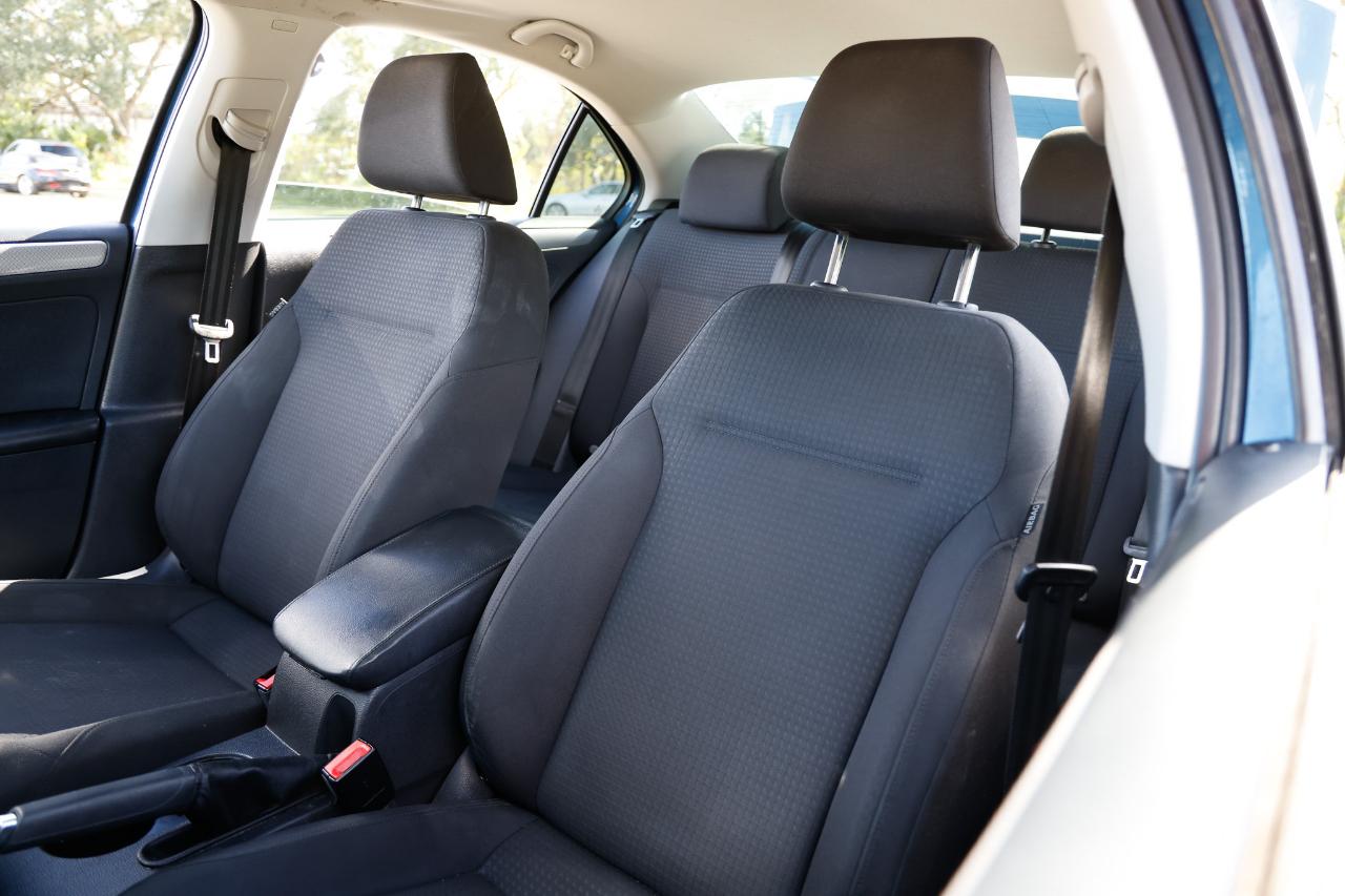 Volkswagen Jetta Sedan  2015