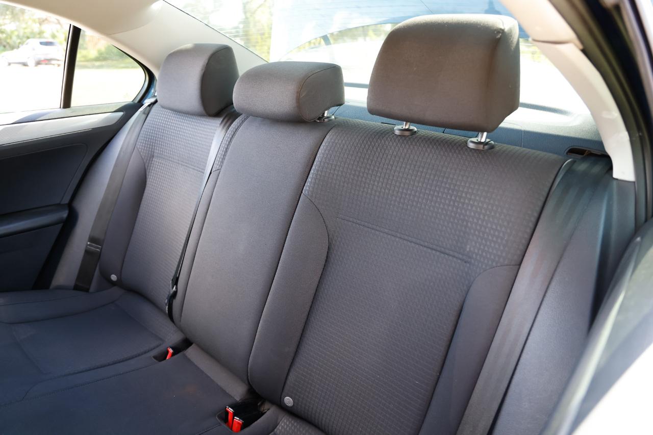 Volkswagen Jetta Sedan  2015