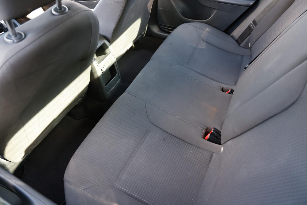 Volkswagen Jetta Sedan  2015