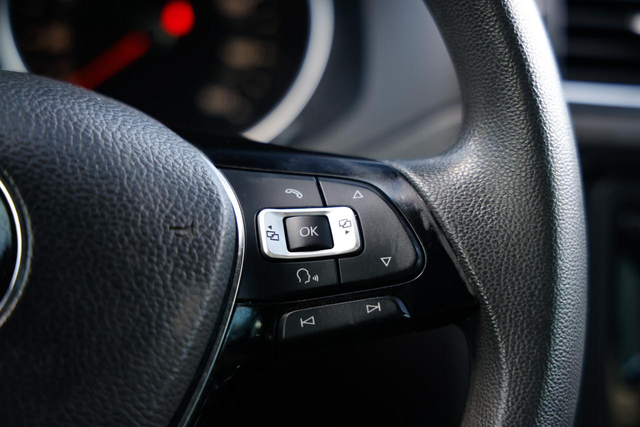 Volkswagen Jetta Sedan  2015