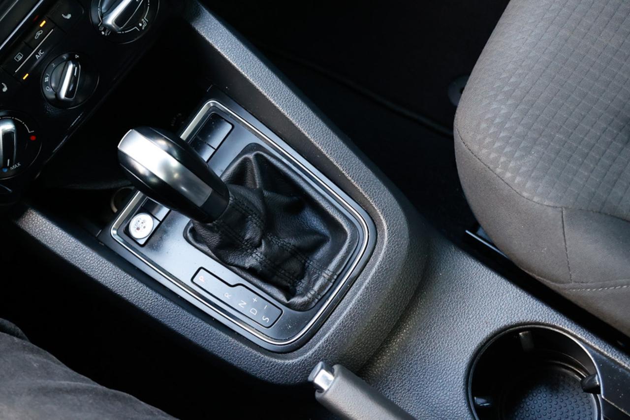 Volkswagen Jetta Sedan  2015